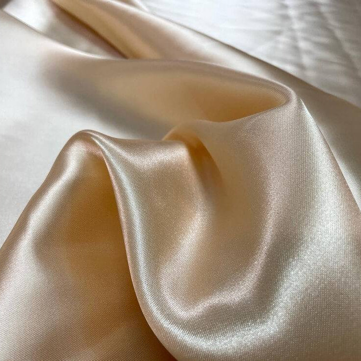 INTÉRIEUR SATIN