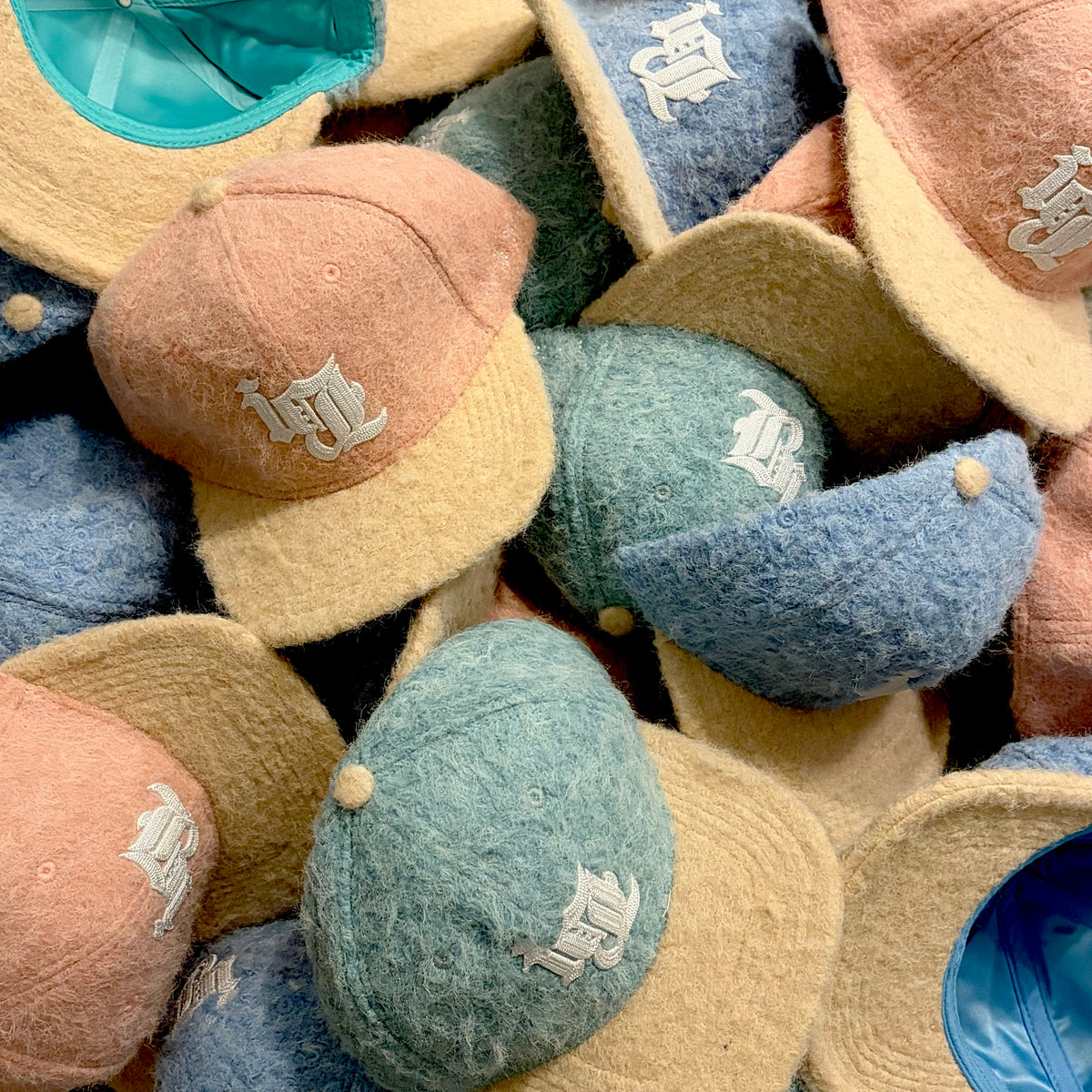 PASTEL ZNAPBACK
